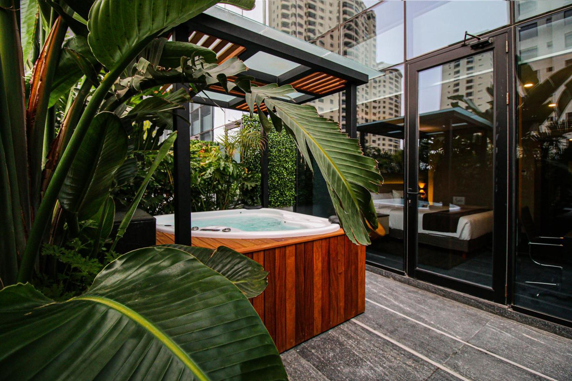 Quartz Hotel & Spa Tijuana Exteriör bild