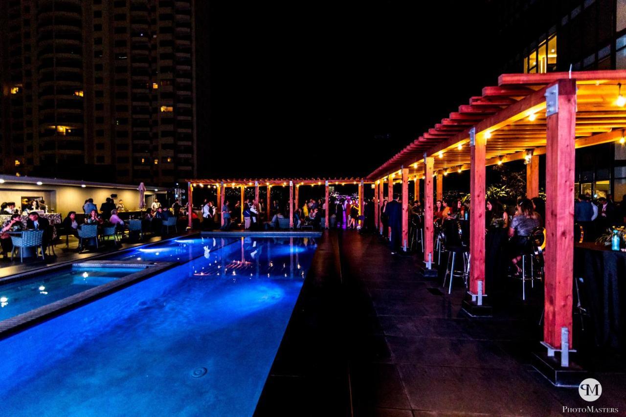 Quartz Hotel & Spa Tijuana Exteriör bild